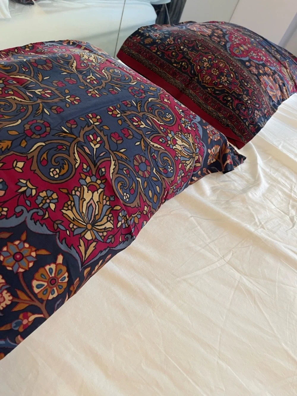 Vintage Ralph Lauren Brentwood Jewel Egyptian Cotton King Pillowcase Set of 2